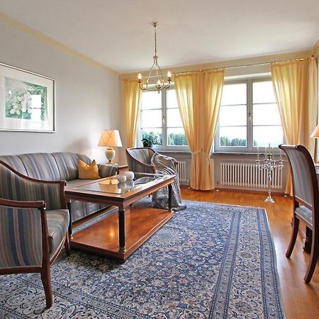 Gaestehaus Schloss Kronburg Екстер'єр фото