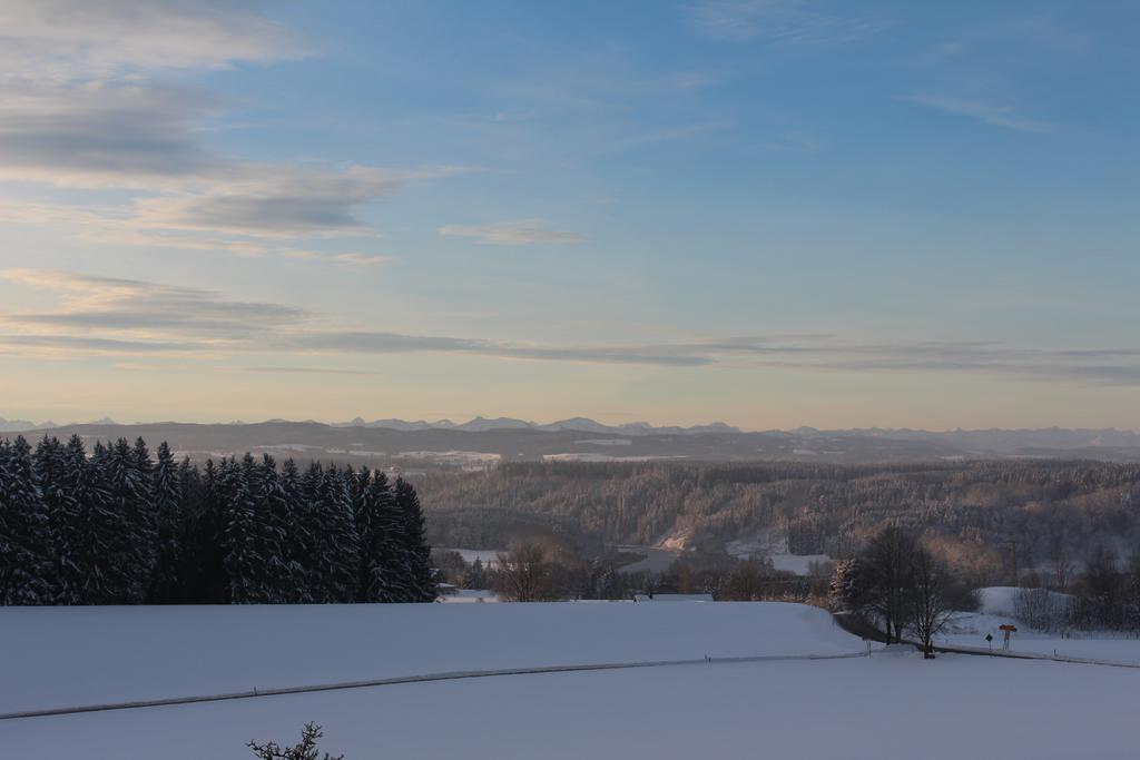 Gaestehaus Schloss Kronburg Екстер'єр фото
